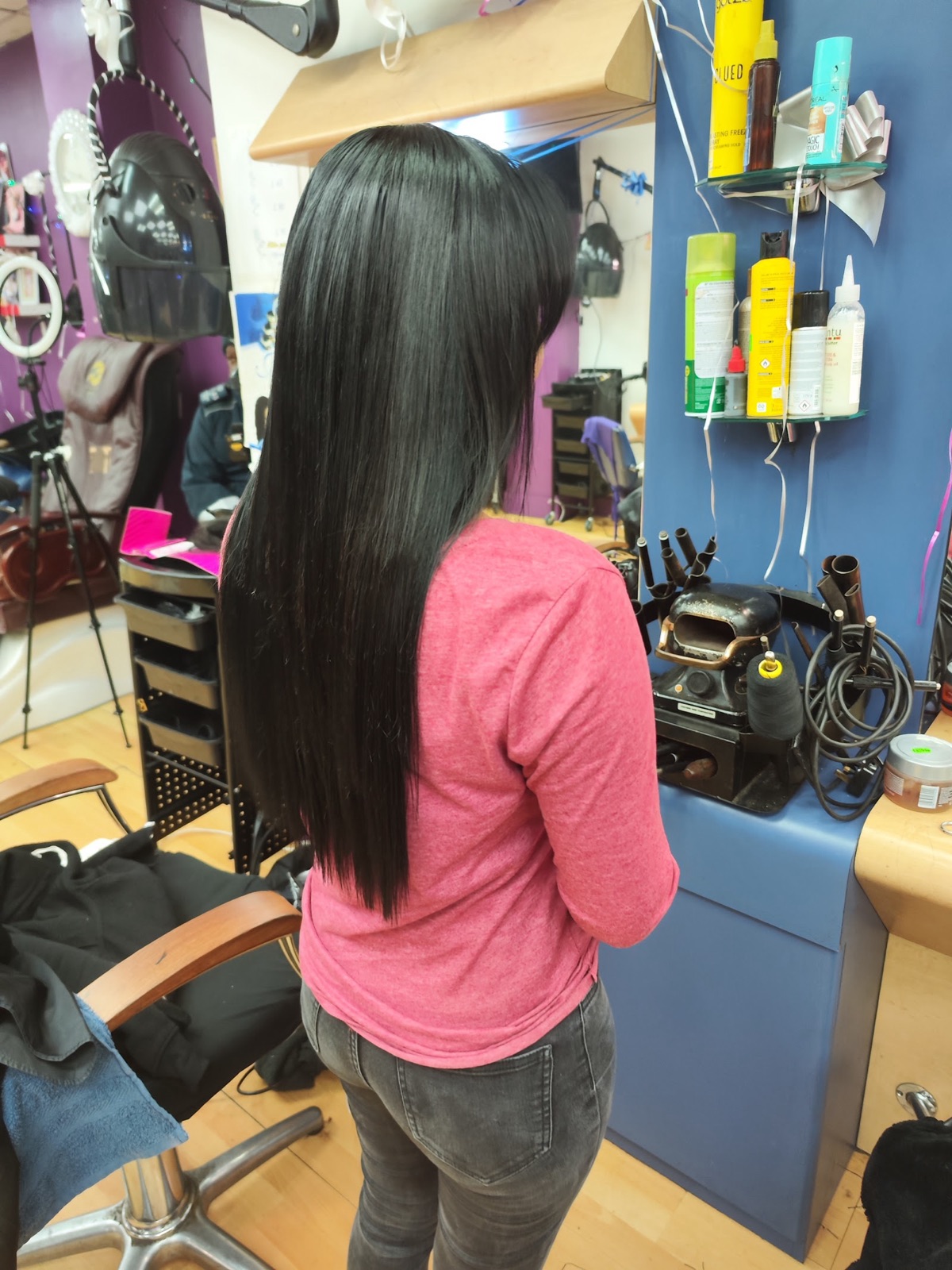 Jummy Unisex Hair & Beauty Salon in Kilburn London